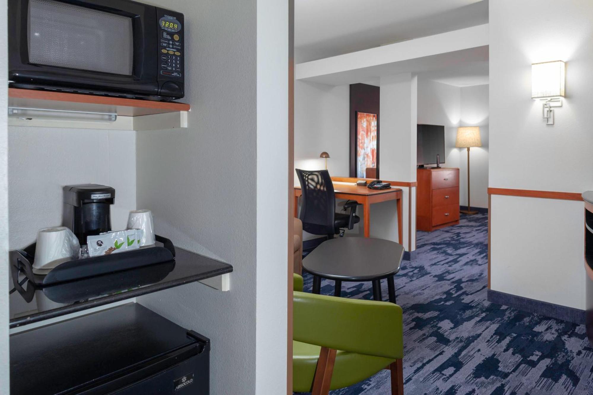 Fairfield Inn & Suites By Marriott Matthews Charlotte Exterior foto